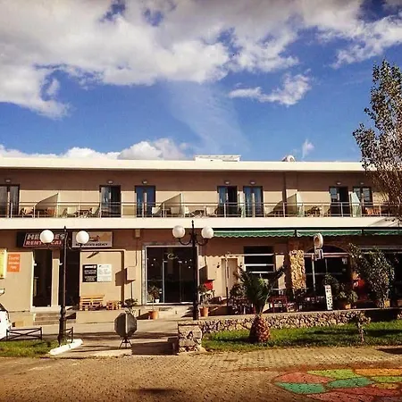 Castell Hotel